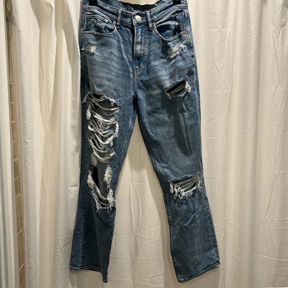 Women’s American Eagle Outfitters Highest Rise 90’s Boyfriend Jeans Size 4